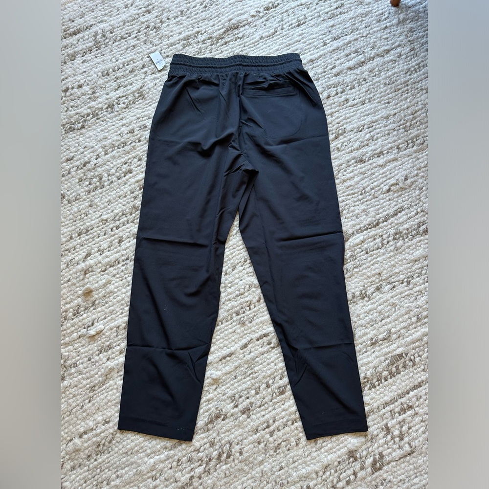 GAP runaround pant